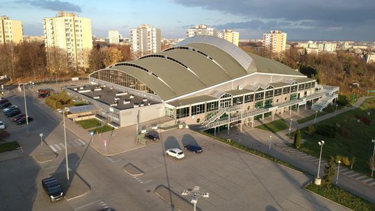 Dach hali Globus nie spełnia norm wytrzymałości na obciążenie śniegiem