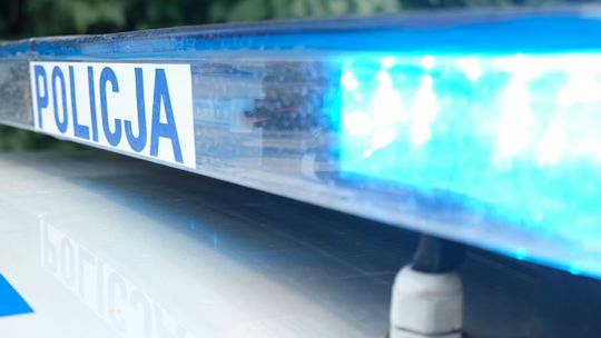 Dachowanie na al. Tysiąclecia. Są utrudnienia w ruchu Dachowanie na al. Tysiąclecia. Są utrudnienia w ruchu