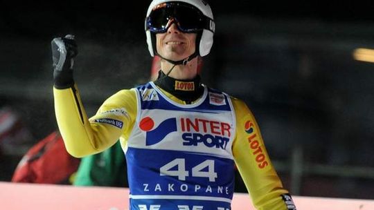 Dalekie skoki Stocha i Żyły nie dały podium. Wielki triumf Freunda