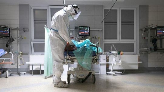 Dane z 20 kwietnia 2021. Wciąż bardzo dużo zgonów