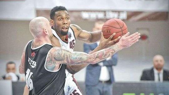 Darryl Reynolds (TBV Start): Do play-offów krok po kroczku