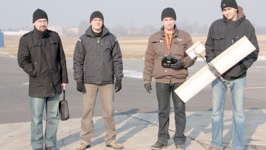 Dęblin: Polecą na podbój kalifornijskiego nieba