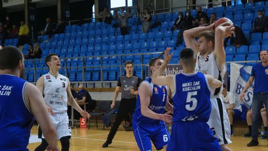Decka Pelplin – AZS UMCS Start II Lublin 72:76. Ósemka bohaterów