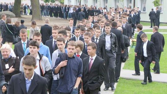 Definitywny koniec wakacji. Od wtorku lekcje