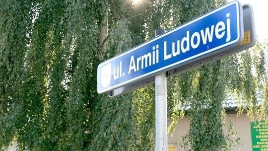 Dekomunizacja Puław. Najpierw pomniki, potem ulice