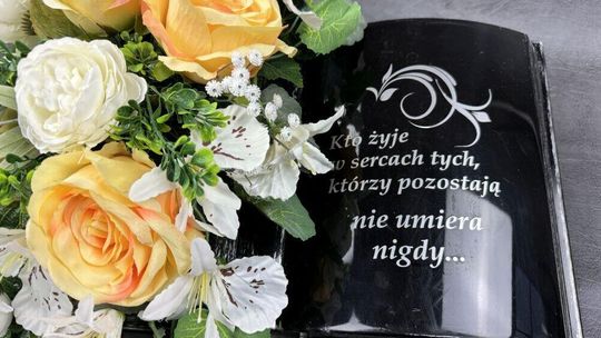 Dekoracje Nagrobne w 2024 r. – Wszystkich Świętych