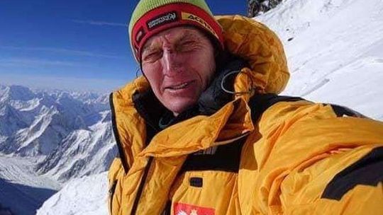 Denis Urubko wyruszył sam na szczyt K2. "Bez poinformowania kierownictwa wyprawy"