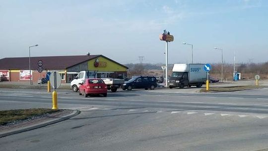 DK82. Będzie nowe rondo turbinowe przy osiedlu Borek