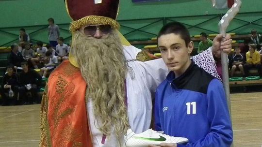 DKS Gaudium zorganizował turniej mikołajkowy dla dzieci