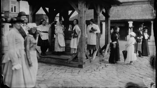 Dla jednych te fotografie to piękne miraże, dla innych oszustwo. Sztukmistrz z kolodionu