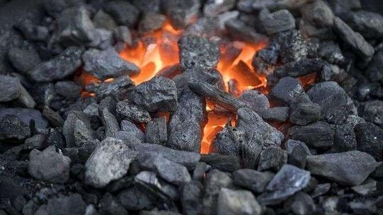 Dlaczego powinieneś ogrzewać swój dom ekogroszkiem?