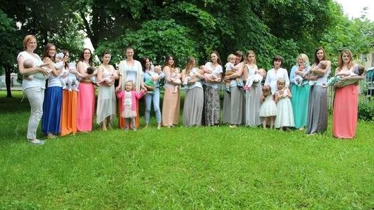 Dlaczego warto karmić piersią? Spotkanie z doulą, warsztaty z pierwszej pomocy u dzieci i niemowląt