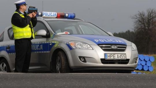 Długi weekend: 20 wypadków, 3 osoby zginęły. Dziś więcej kontroli na drogach