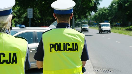 Długi weekend pod okiem policji. Będą wzmożone kontrole i ograniczenia dla ciężarówek