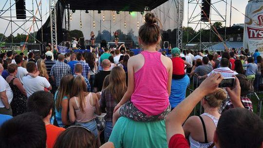 Dni Białej Podlaskiej: Honey i Raz Dwa Trzy w tym roku