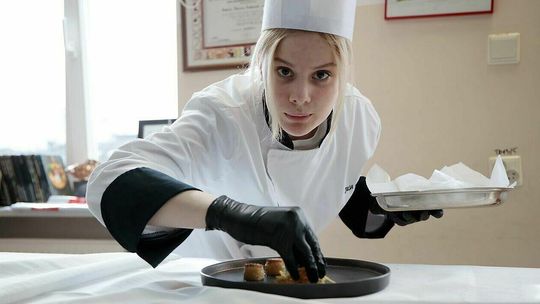 Dni otwarte szkoły Lider. Naukę tu reklamuje znana restauratorka. Zdjęcia