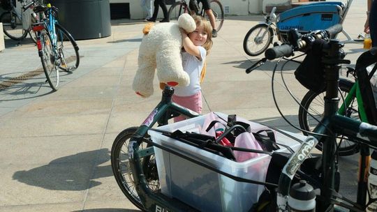  Do Lublina przyjechały rowery cargo. Ten środek transportu bardzo lubią dzieci