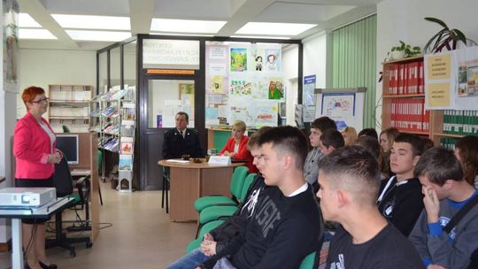 Do pracy najchętniej w mundurze. Tydzień kariery w Białej Podlaskiej