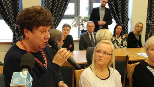 "Dobra zmiana" w edukacji: bialski ZNP przeciwny reformie. Prezydent jest za 