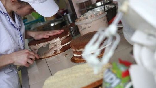 Dobranocki z chleba i ciasta. Turniej na Najlepszego Ucznia w Zawodzie Cukiernik i Piekarz