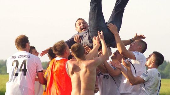 Dominik Malesa, Sokół Konopnica: Grający trener jest jak saper