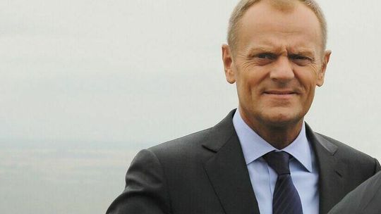 Donald Tusk przekroczył prędkość. Zatrzymano mu prawo jazdy