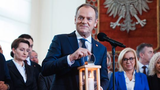 Donald Tusk składa życzenia świąteczne. Mówi o swoich przeciwnikach 