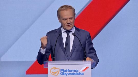 Donald Tusk wrócił do polskiej polityki. "Wiem, że trochę długo czekaliście"
