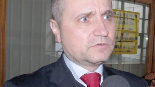 Doradca prezydenta dostał mieszkanie bez kolejki. 300 rodzin nadal czeka