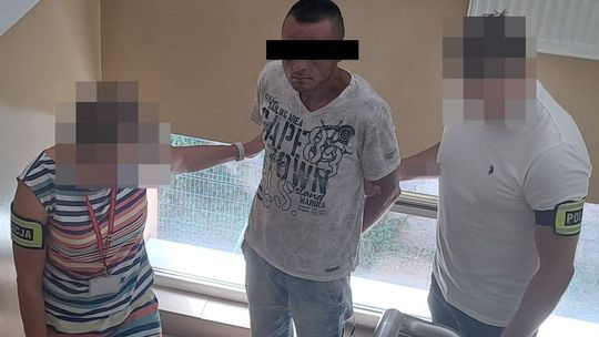 "Dorobili się" na myjni – kradli żetony i pieniądze