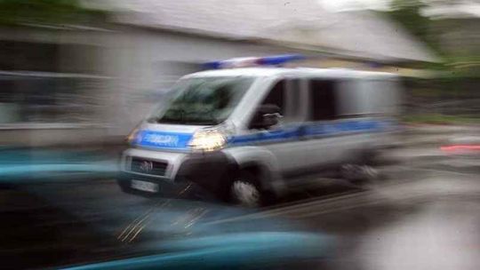 Dorohusk. Pieszy zmarł po potrąceniu przez samochód. Kierowca odjechał