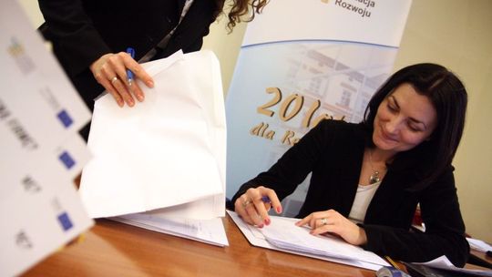 Dotacje: Nawet 40 tys. zł na własny biznes