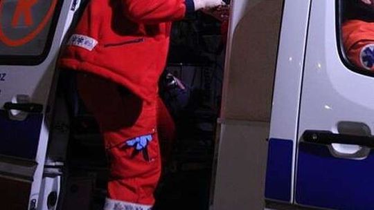 Dramatyczny finał sylwestra w remizie. Dźgnął nożem młodego mężczyznę