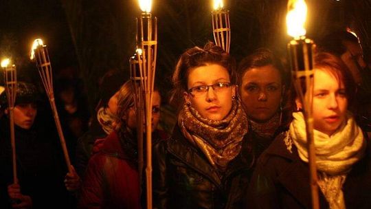 Droga krzyżowa na Majdanku. Przejdą "czarną drogą"