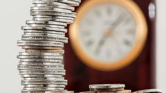 Droga, parking i cmentarz. Końskowola planuje wydatki