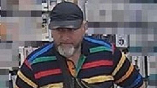 Drogie okulary i kosmetyki. Zapłacił nie swoją kartą 