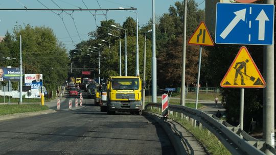 Drogowcy wykorzystują okres wakacyjny na remonty ulic i chodników. W tym roku prace obejmą około 50 lokalizacji w Lublinie.