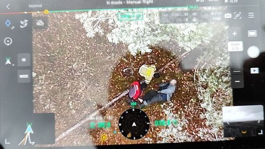 Dron znalazł wychłodzonego mężczyznę