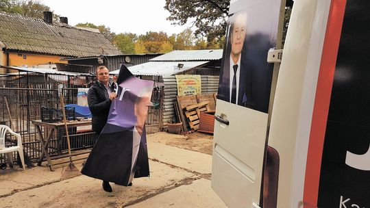 Drugie życie banerów wyborczych. Po wyborach na coś jeszcze się przydadzą