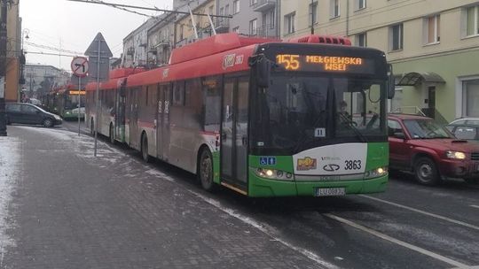 Duże korki na ulicach Lublina. Autobusy komunikacji miejskiej jeżdżą z opóźnieniem