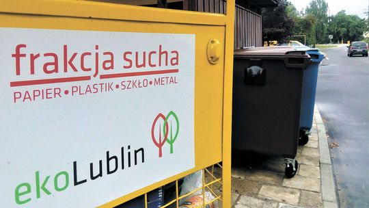 Duże zamieszanie z kolorowymi pojemnikami na śmieci w Lublinie