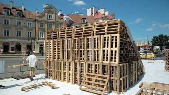 Dużo utrudnień w ruchu w centrum Lublina. Zanim wjedziesz autem dobrze się zastanów