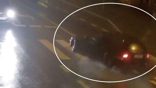 Dwa dni wcześniej kupił BMW. Za ten manewr może stracić prawo jazdy [wideo]