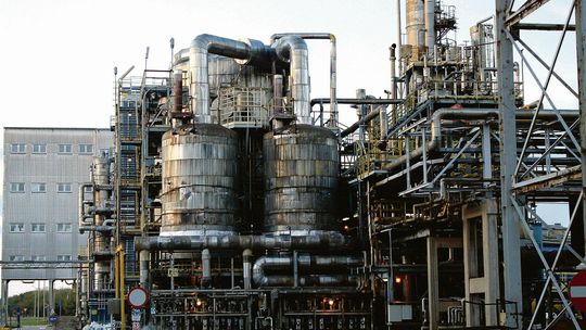 Dwa miesiące przerwy. Zakłady Azotowe "Puławy"  wznawiają produkcję nawozów