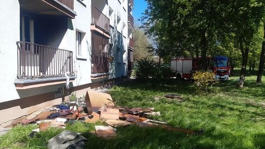 Dwa pożary w tym samym wieżowcu w Lublinie. Minęło kilka godzin, a znów jechali gasić