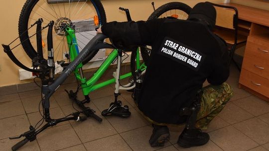 Dwa skradzione w Niemczech rowery już jechały za granicę