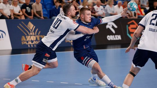 Dwa wyjazdy piłkarzy ręcznych Azotów Puławy na początek nowego sezonu