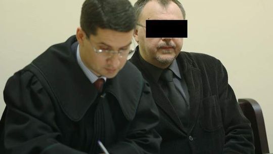 Dwie lekcje i... matura. Kolejni świadkowie pogrążają dyrektora szkoły im. św. Teresy w Lublinie