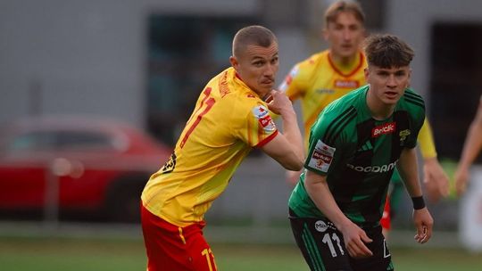 Dwie różne połowy Górnika Łęczna w Pruszkowie i tylko remis w meczu o "sześć punktów"