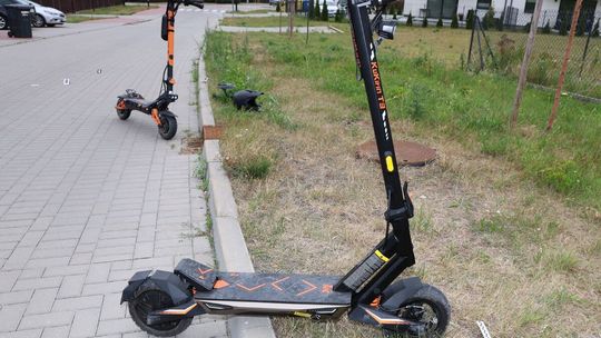 Dwóch 14-latków zderzyło się na hulajnogach elektrycznych w Świdniku. Jeden trafił do szpitala